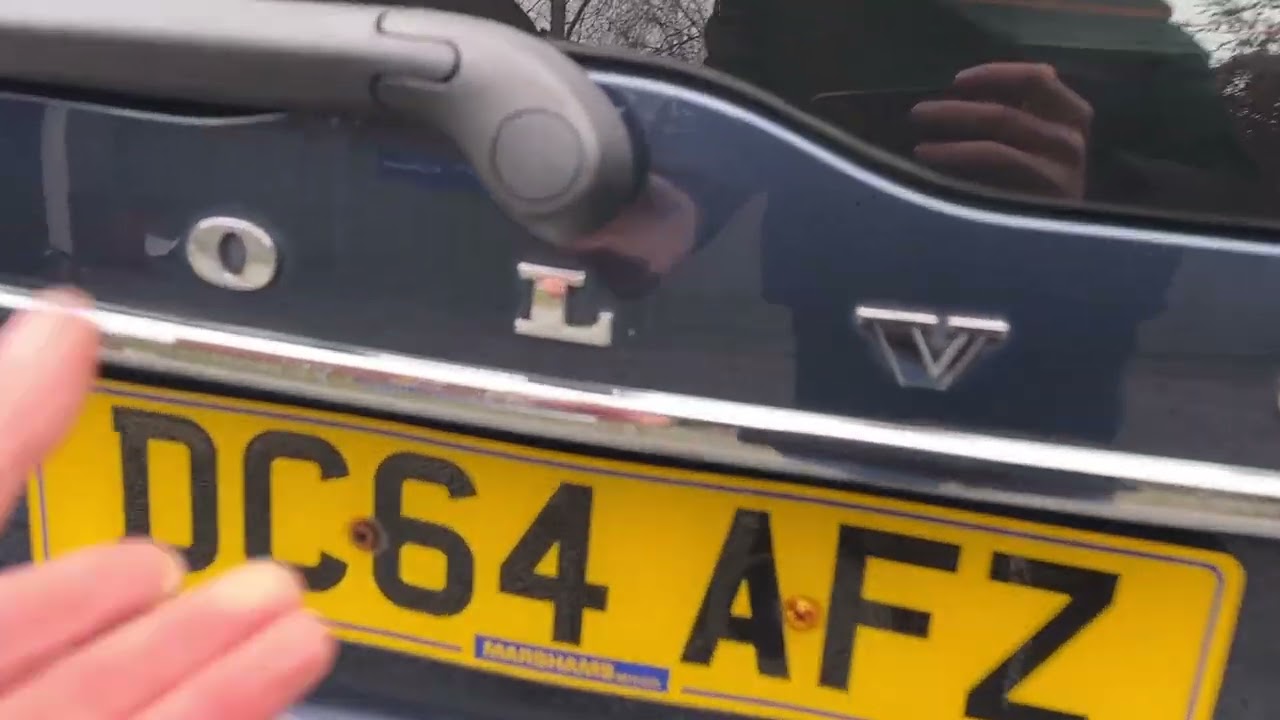 SWANS MOTOR GROUP VOLVO V70 DC64AFZ