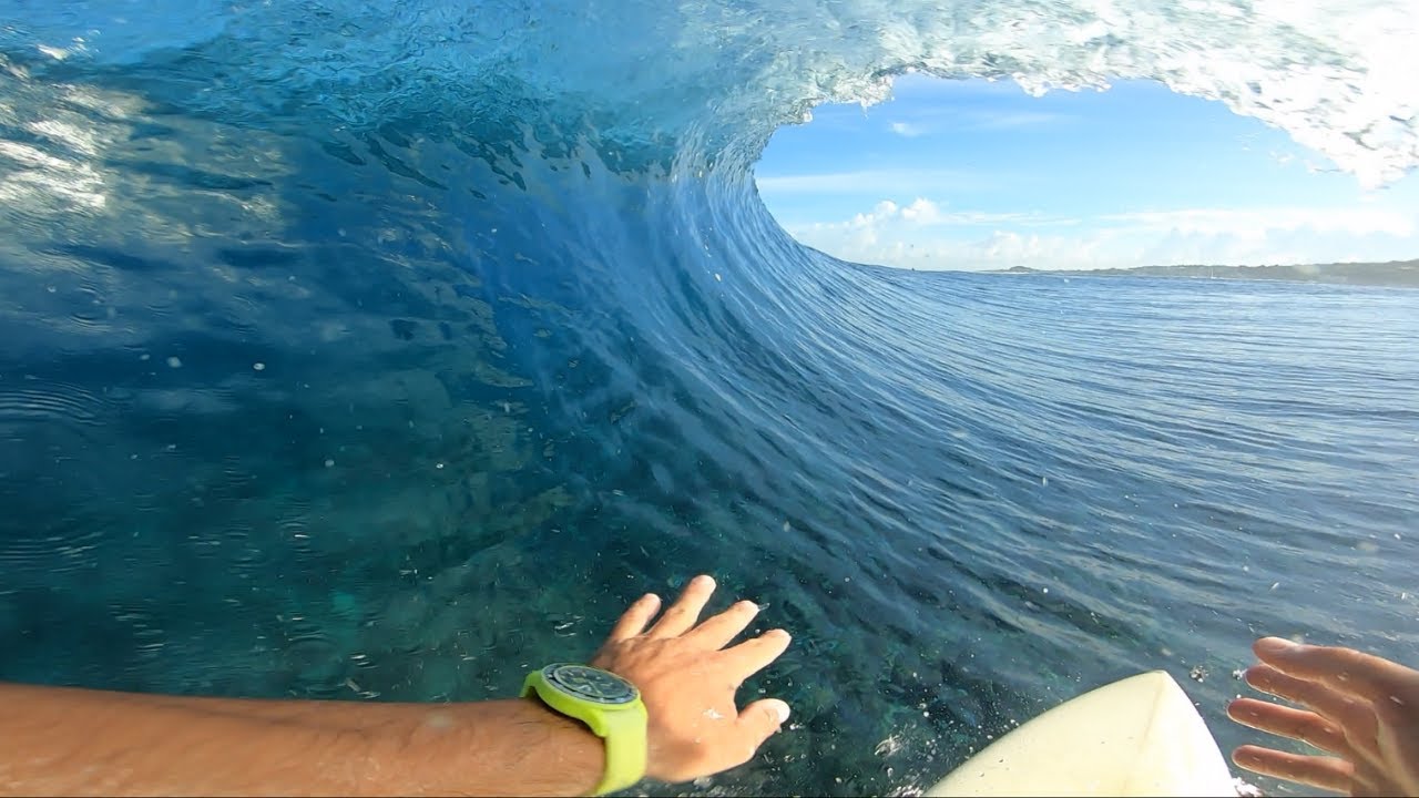 Enfin dans le tube ! Une de mes meilleures sessions de surf !