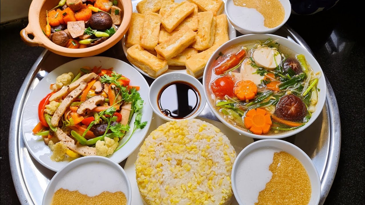 Làm 1 Mân Cơm Chay Tại Nhà