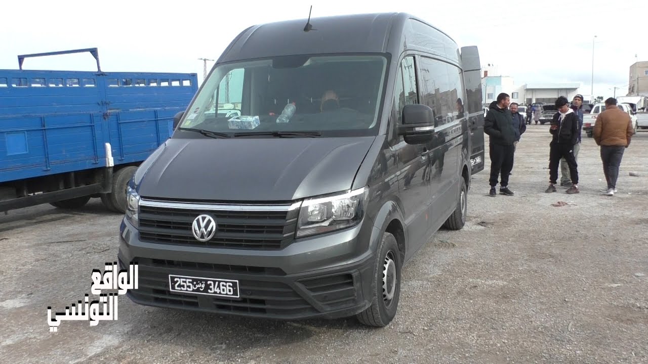 Volkswagen Crafter سوق السيارات المستعملة في تونس .... تونسي مقيم في الخارج  نحب نبيعها ب130 مليون