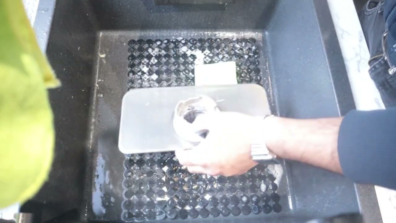 Cleaning the Bosch SMV2HTX02G Dishwasher | Adding Salt, Rinse Aid & Machine Cleaner