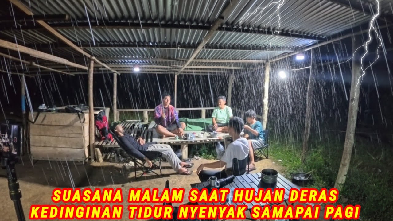 Diguyur hujan deras camping ramai ramai, dipinggir sungai arus deras, relaxing rain sound