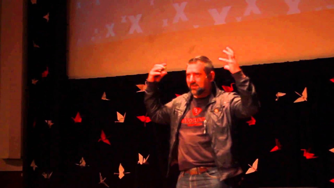Liderazgo y emprendedurismo -- Claves para crear valor | Manuel Sáez | TEDxTucuman