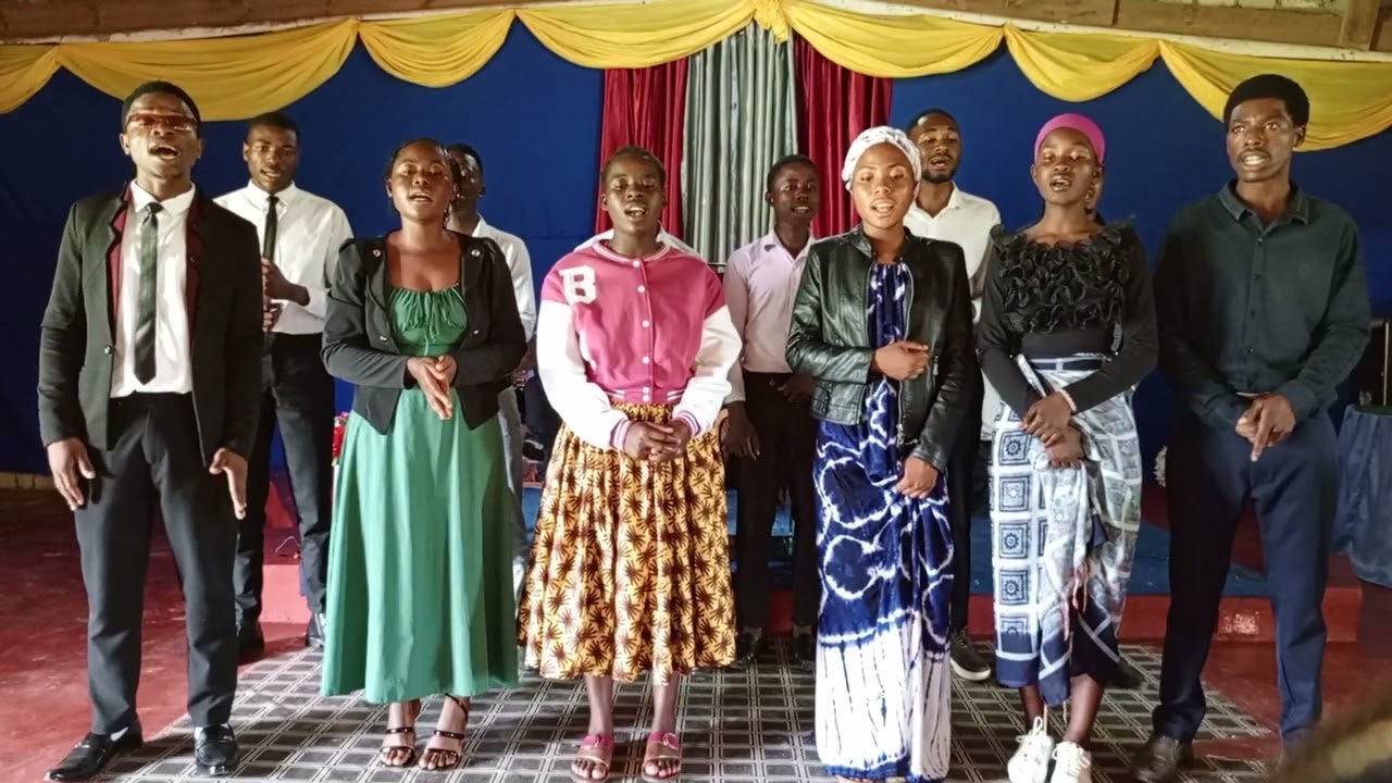 Youth main choir giving special song