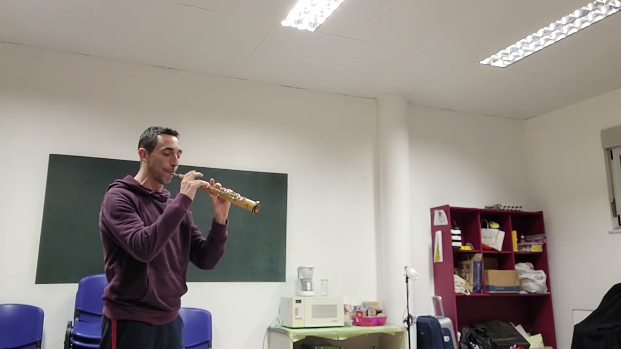 Por qué llamas a mi puerta. Víctor dulzaina 🎶