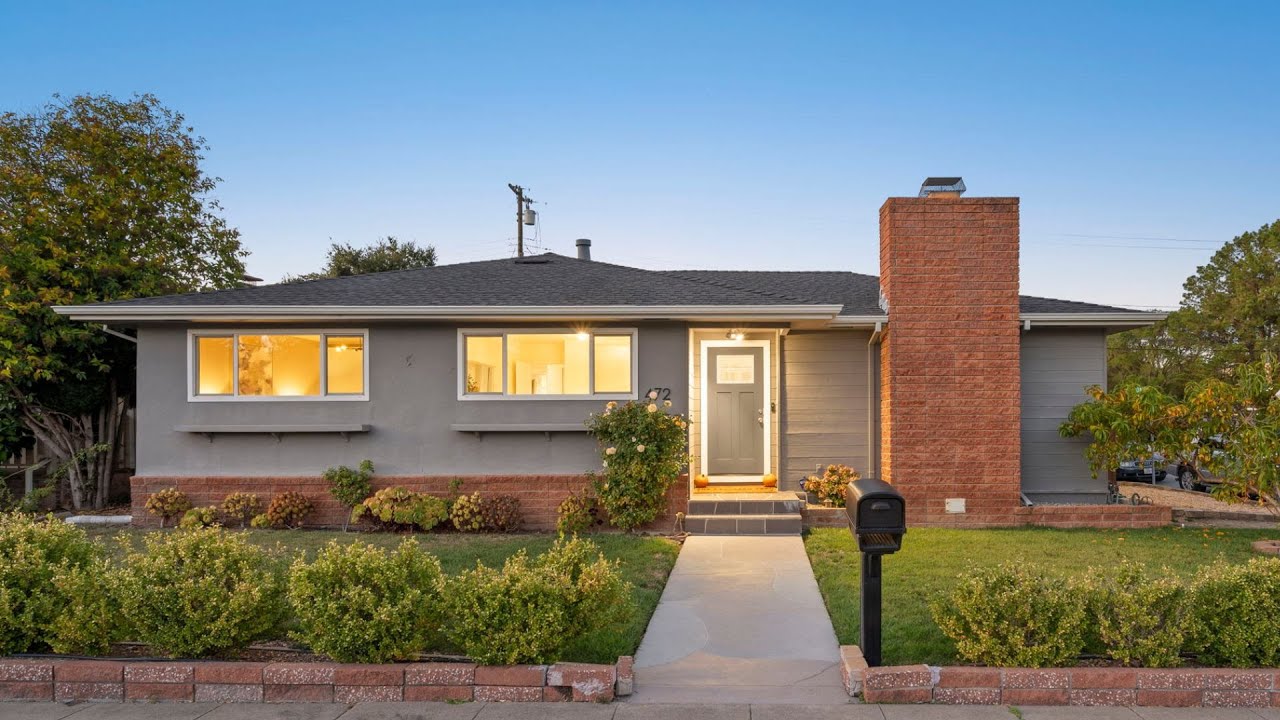 472 GymKhana Rd | Presented by The Laugesen Team