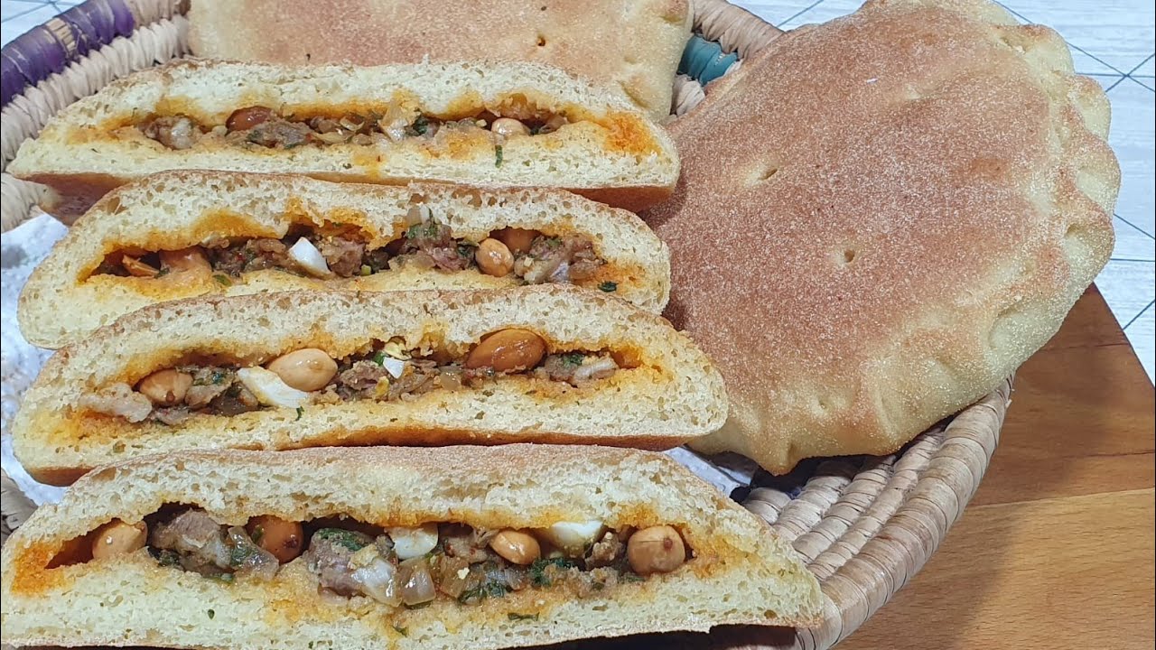 خبز المدفونة الشهيرة  باللحم، Moroccan baked sandwich 🥪 