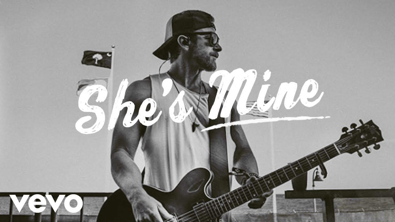 Kip Moore - She's Mine (Official Lyric Video)