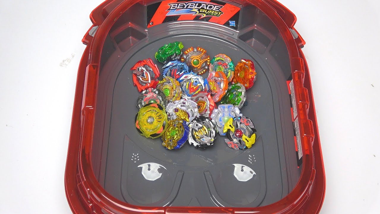 HASBRO RAIL RUSH STADIUM BATTLES | Beyblade Burst Turbo Cho Z ベイブレードバースト 超ゼツ