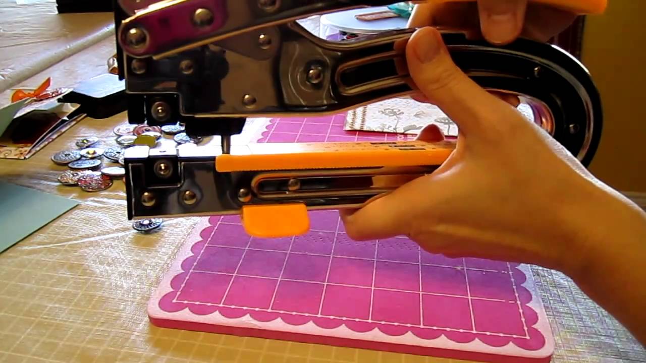 Tutorial with Big Bite and Sew Easy by We R Memory Keepers