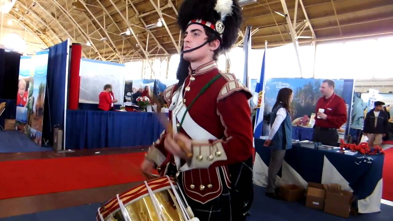 Bagpipes from Citadel in Halifax Nova Scotia -- Ottawa Travel Show -- F550EXR