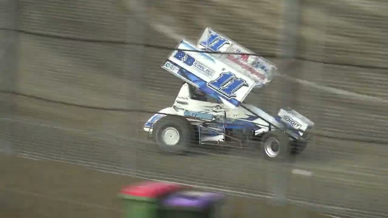 Chris Solomon heat 1 winner in the FOSTER MOTORPORTS #11