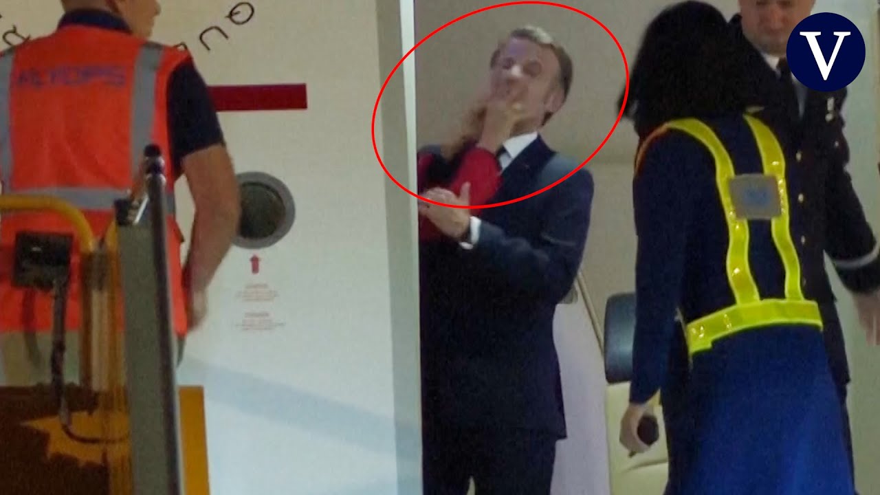 Así ha sido el aparente empujón en la cara de Brigitte a su esposo Macron a su llegada a Vietnam