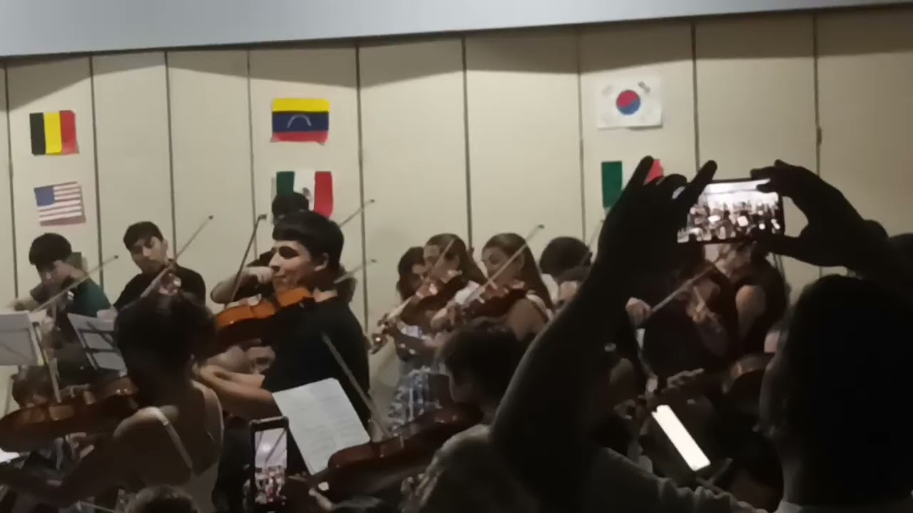 Por una cabeza, Orquesta de Sonidos y Camerata , concierto interno del  Festival de los 7lagos 