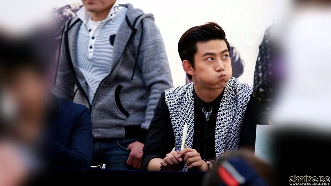 [Fancam] 130526 Yeongdeungpo TS Fan Signings 택연 #하니뿐 (Taecyeon テギョン)