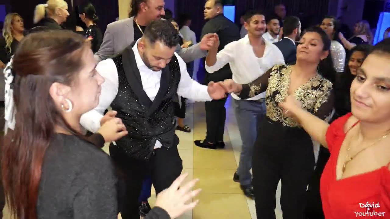 Osláva narodenín Andrej Ferenc 21.2.2026 BARDEJOV Druhá časť GIPSY DAXON KAMERAMAN 0950515170
