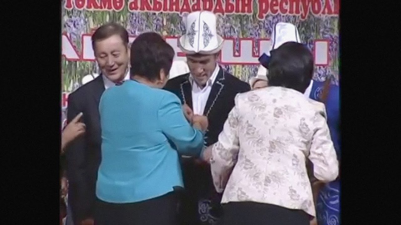 Pеспубликалык айтыш 2013 бардыгы заманыбыздын залкар төкмө акындардын