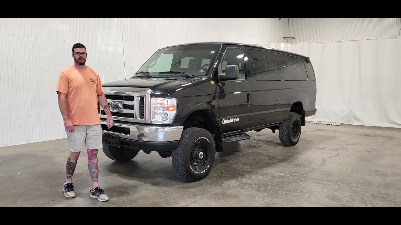 2011 Ford Econoline 4X4 E-350 XLT Super Duty Extended 4114P