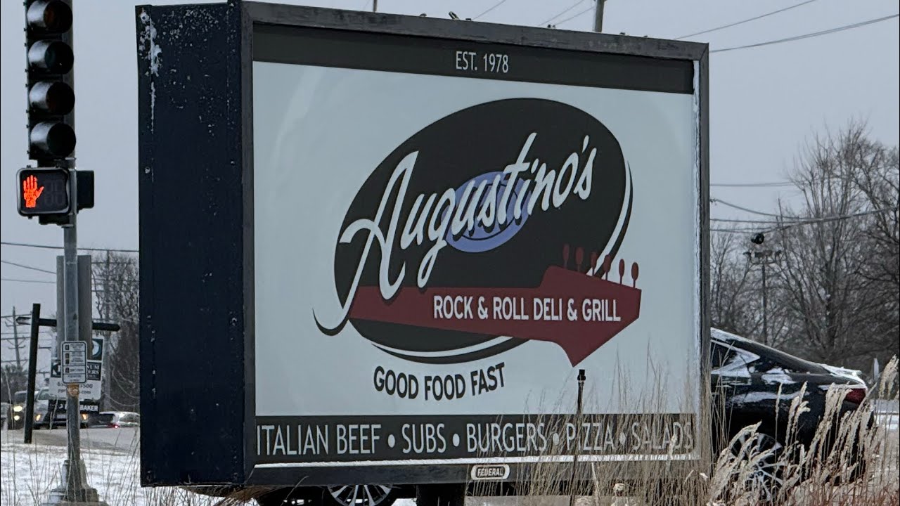 AUGUSTINO'S ROCK AND ROLL DELI IN CAROL STREAM, IL 