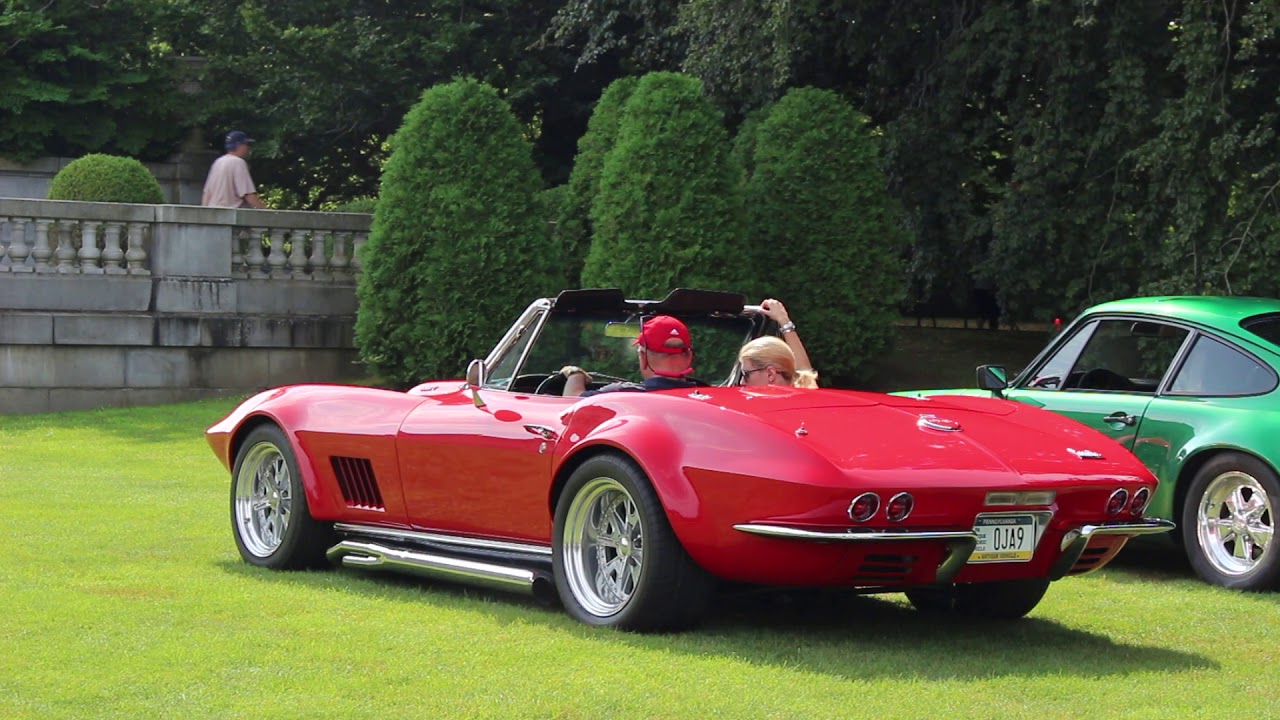 Beautiful Classic Vette Exhaust Note