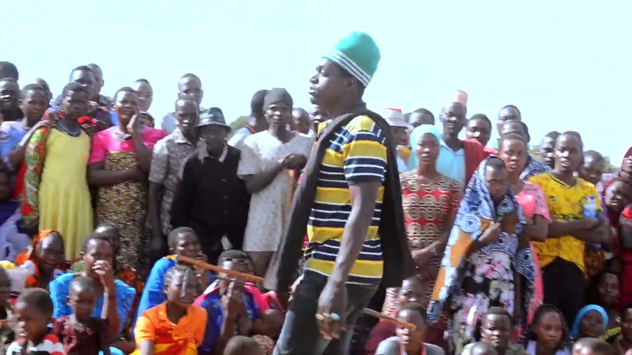 NGOBHO AKIWA ANAINGIA KWENYE SHOW NZEGA,MISOLE MP4