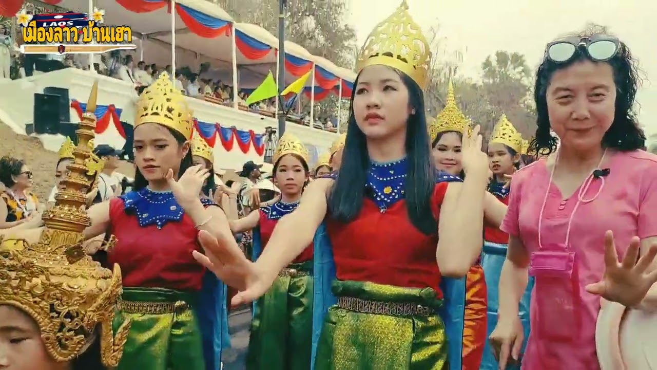 🇱🇦Nang Sang Khan Precession in Luang Prabang Province