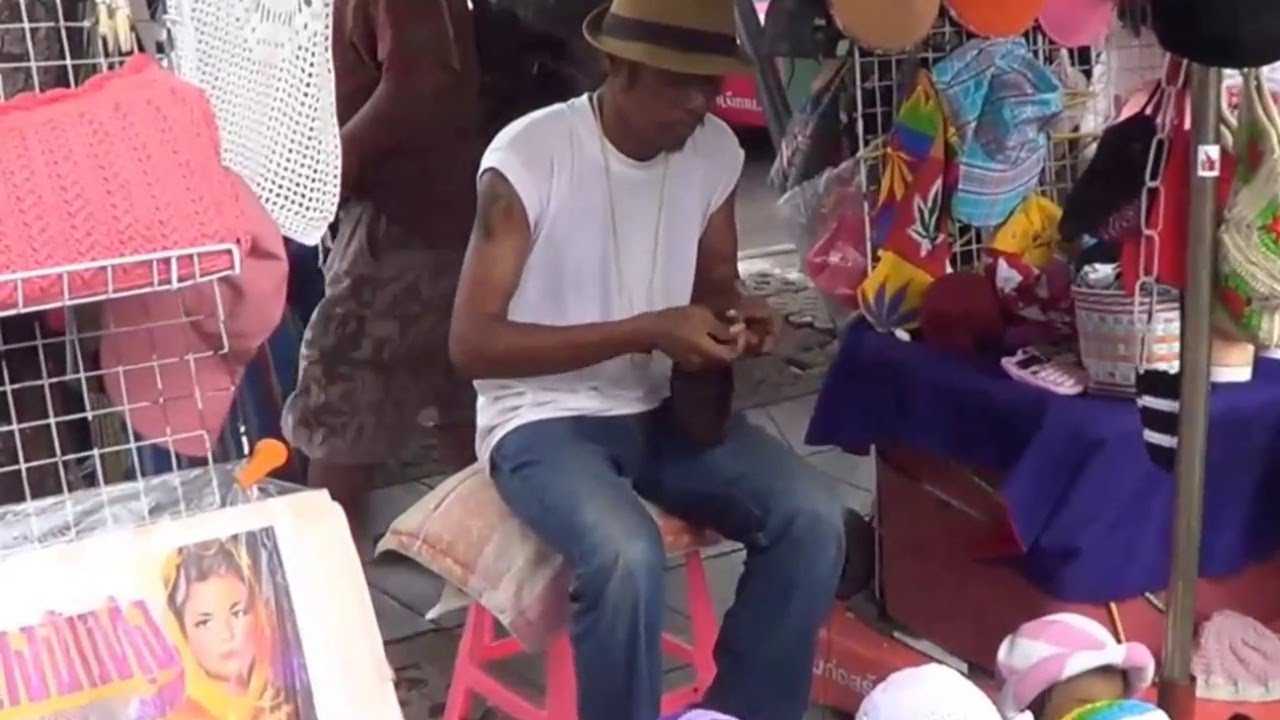 World's Fastest Crocheter? Young Man Crocheting At Thailand Market