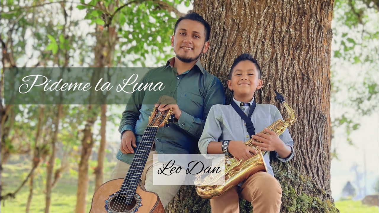 PIDEME LA LUNA -Niño sorprende con el Saxofón 🎷