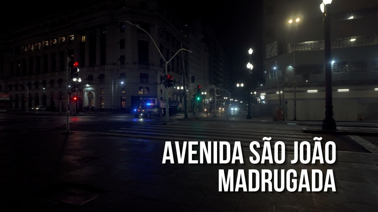 Avenida São João no Submundo da Madrugada | Centro de SP