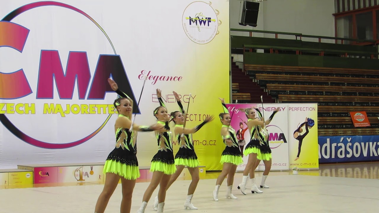 TOP mažoretky DIXI Havířov-Miniformace Seniorky 2019