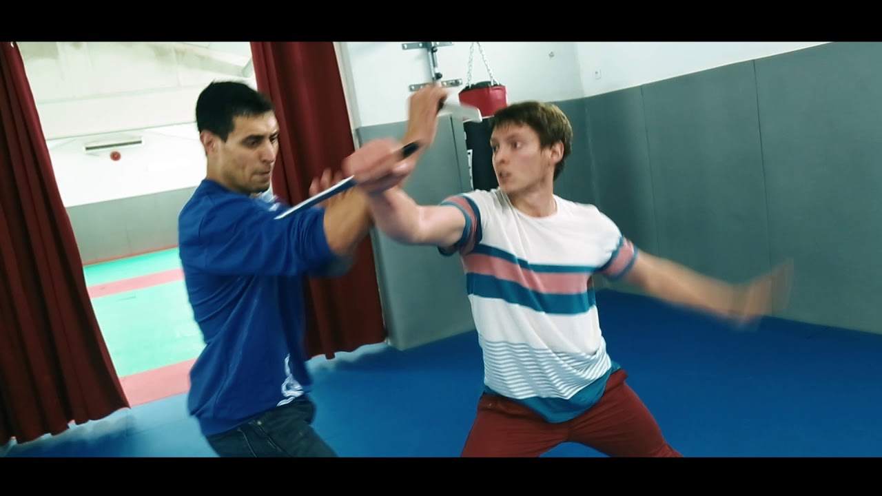 Technique mise en scène combat scénique