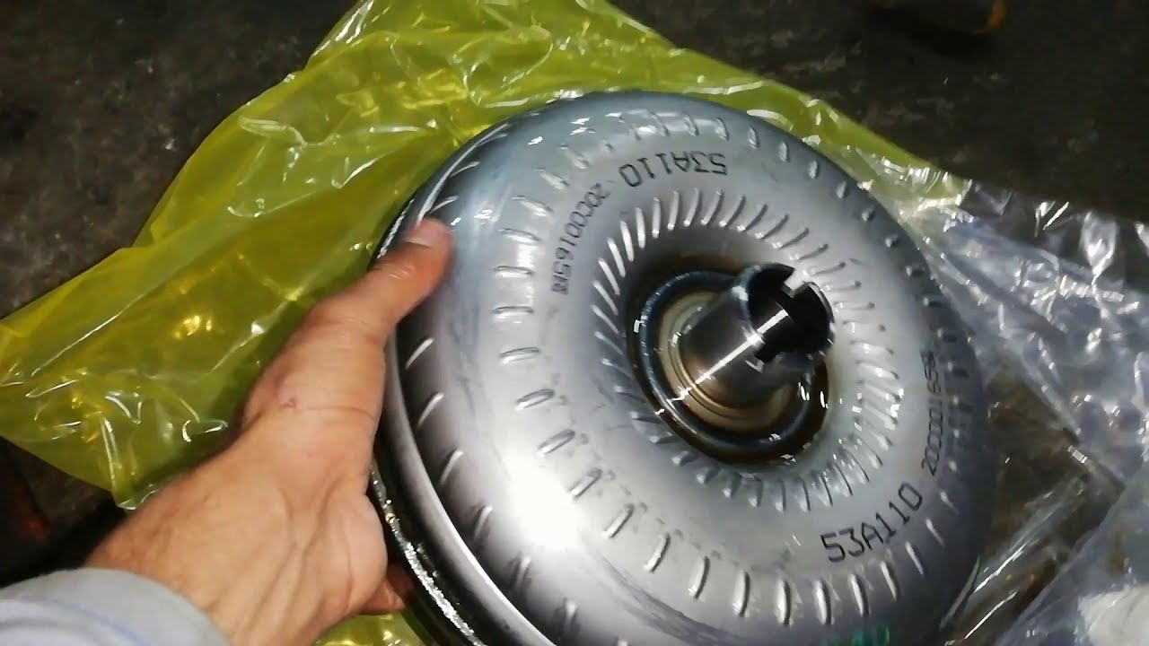 toyota land cruiser gxr v8 2018 How  open gear&change gear converter & seal ( Pat) ( 1)