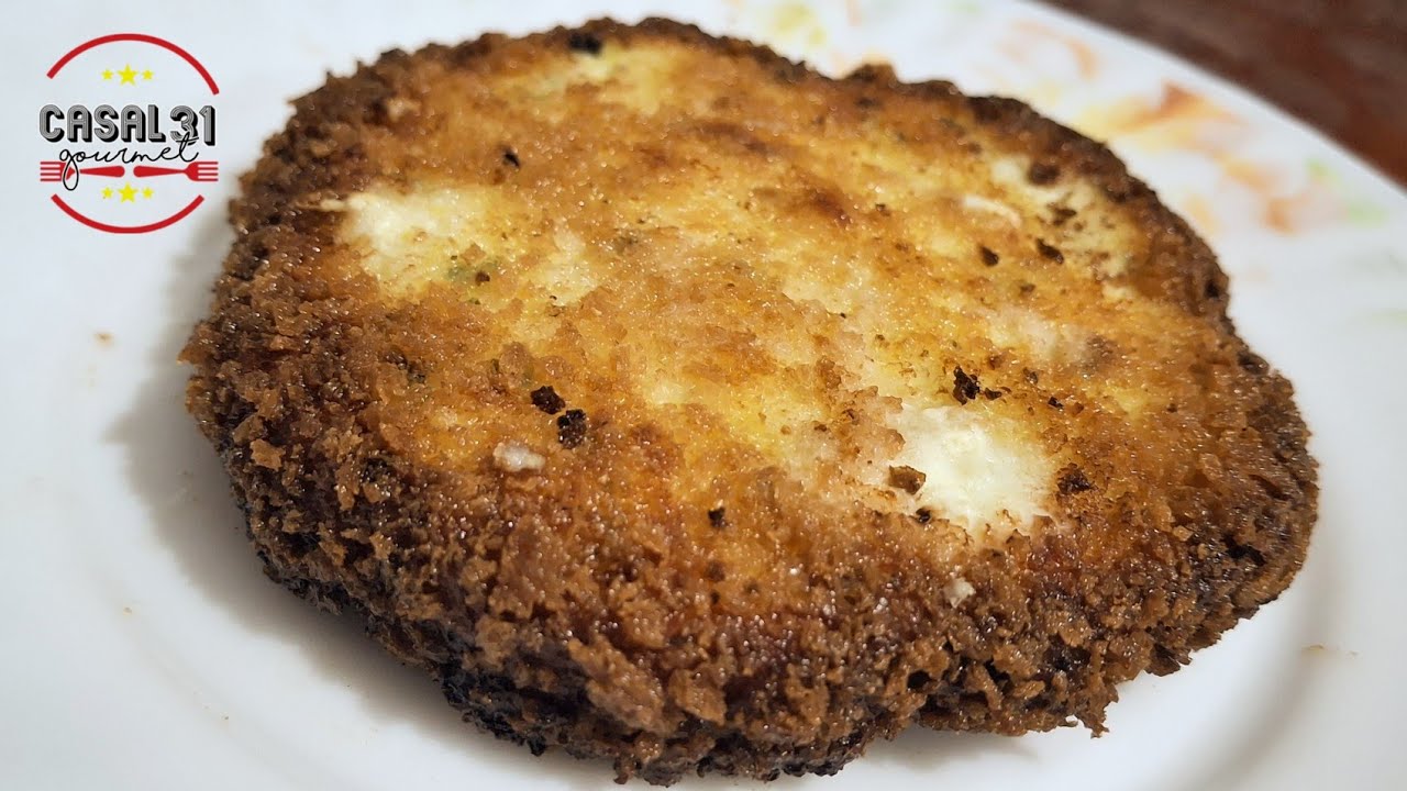 EMPANANDO HAMBURGUER DE FRANGO ARTESANAL 