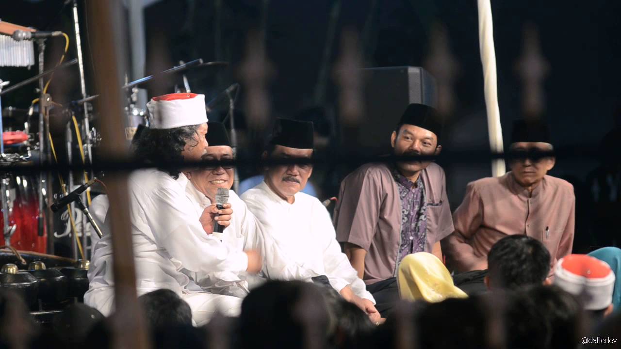 Cak nun  Keraton Yogyakarta mei 2016 Part1