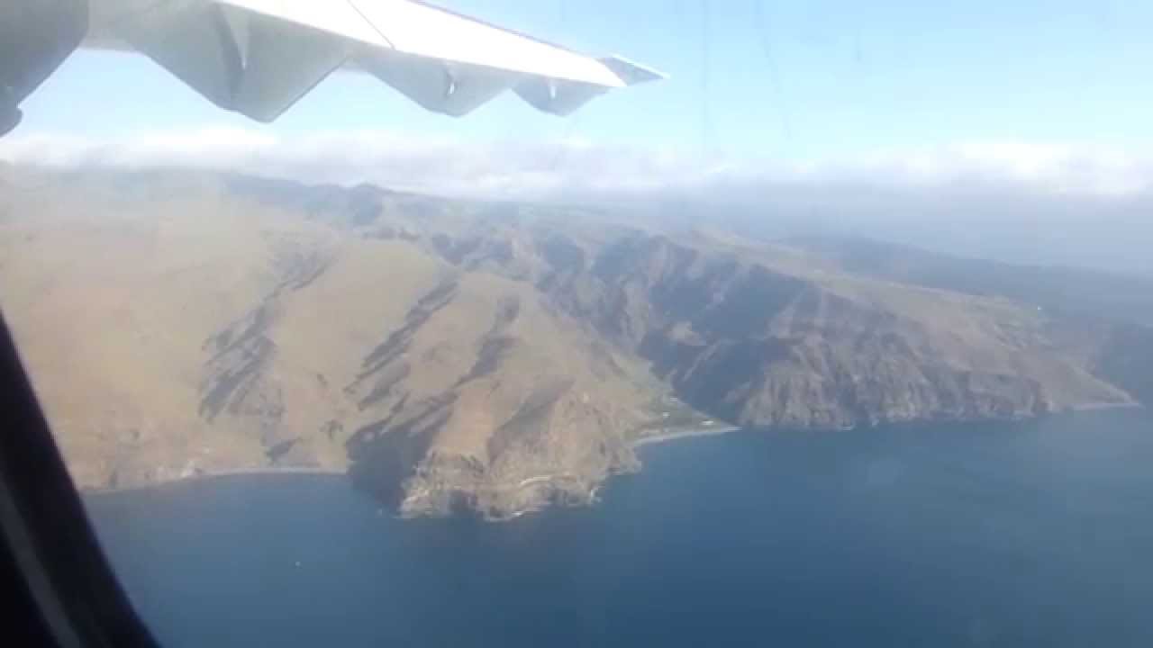 Landing at La Gomera in a Binter ATR72
