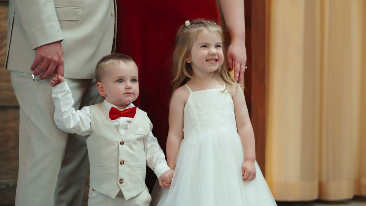 Beautiful Illinois Wedding! 
