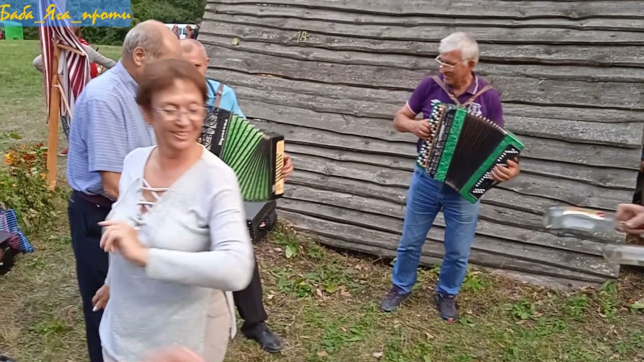 СПРАВЖНІ ТРОЇСТІ МУЗИКИ!!!!!!!