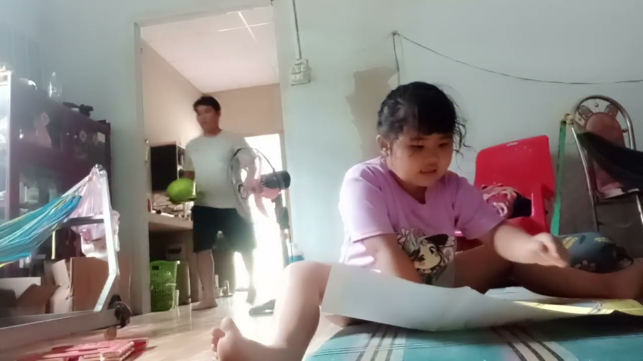 Chị ri mở tui mù
