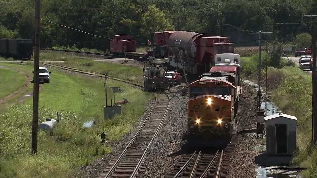 BNSF uses Schnabel Car