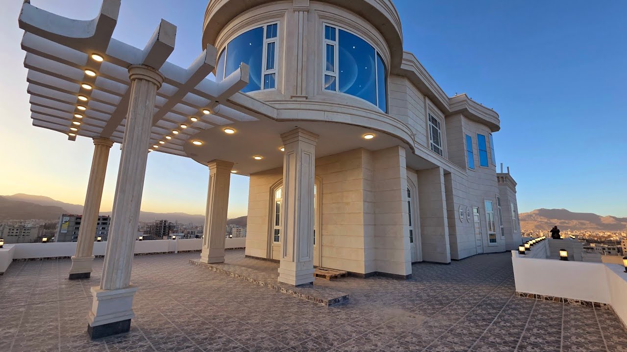 مبنى استثماري ضخم على شارع رئيسي اعلان رقم 1647
