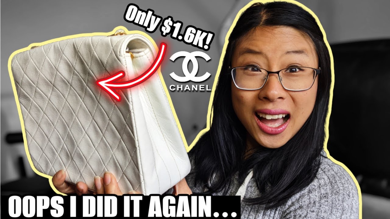 A VINTAGE CHANEL Bag YOU'VE NEVER SEEN! White Chanel Series 0 Handbag Reveal!