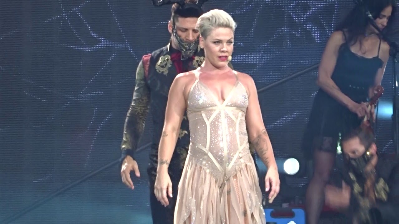 Pink - Try - LIVE in Köln 05.07.2019
