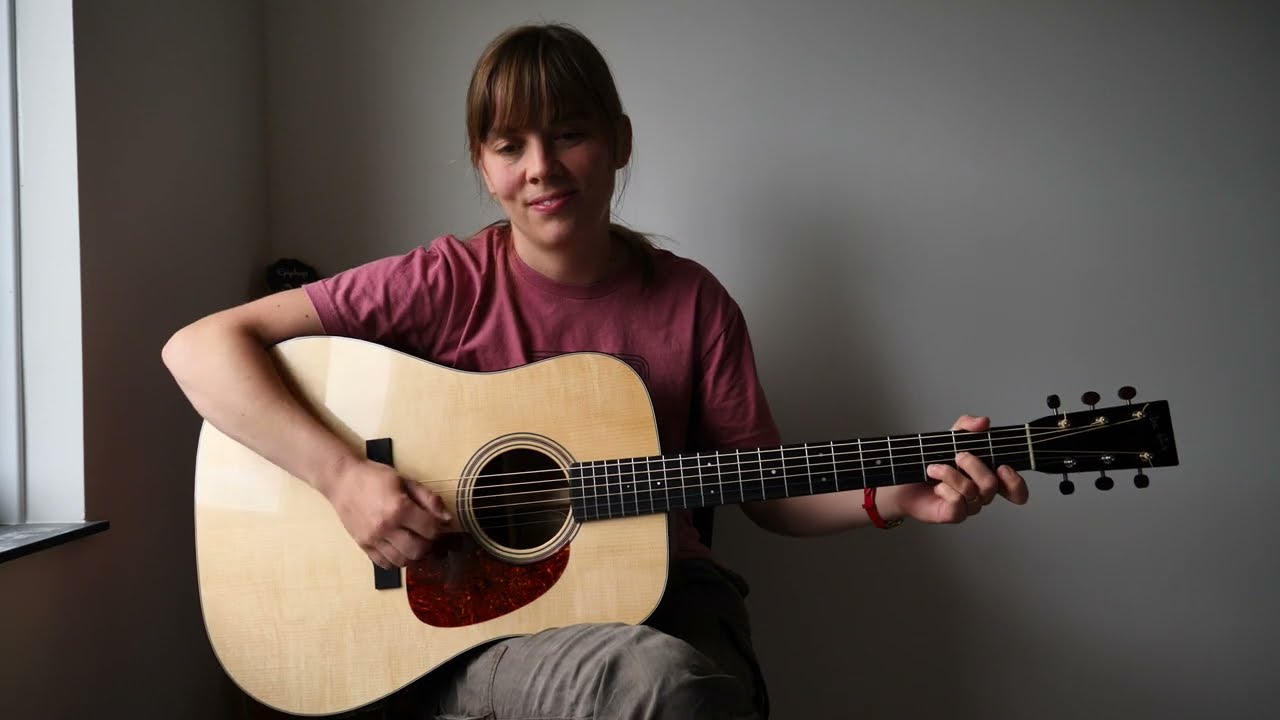 Lonesome Moonlight Waltz - Charlotte Carrivick - Guitar