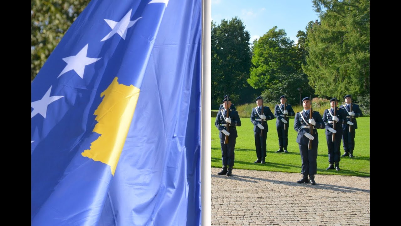 Ehrenbataillon - Kosovo Pr&auml;sidentin - Milit&auml;rische Ehren