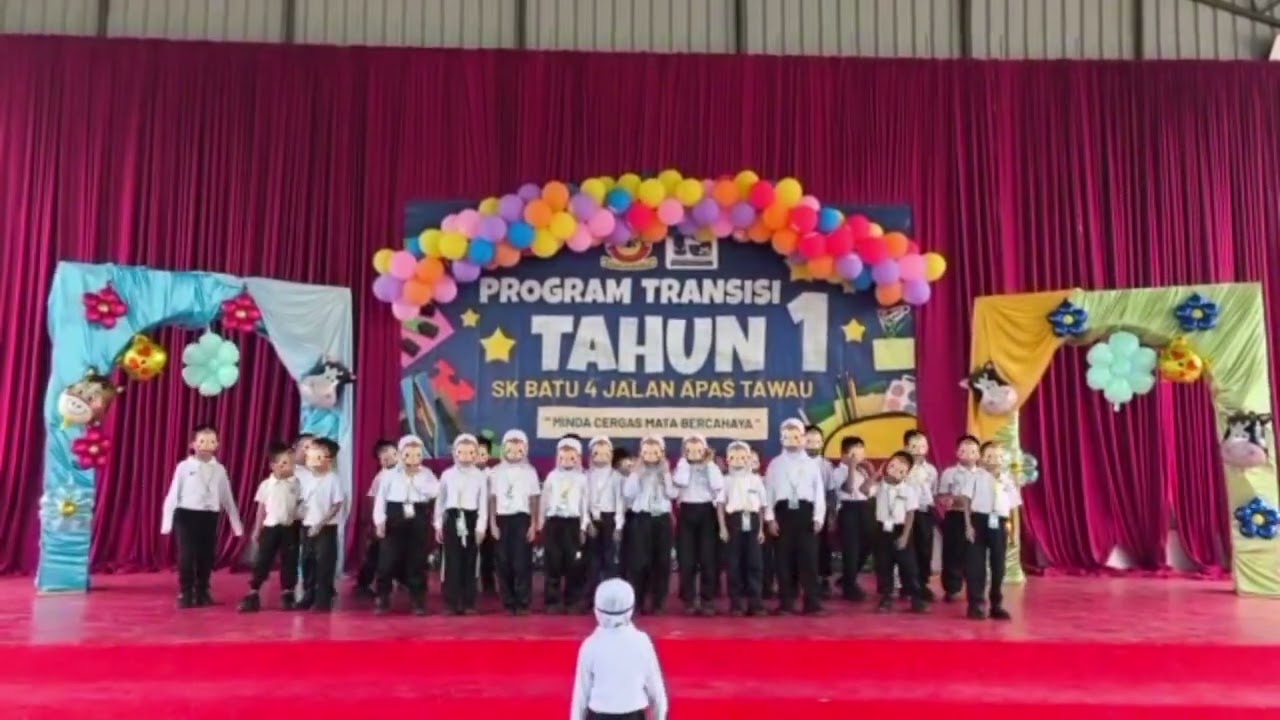 Persembahan Penutupan Transisi Tahun 1 (1 UM)..