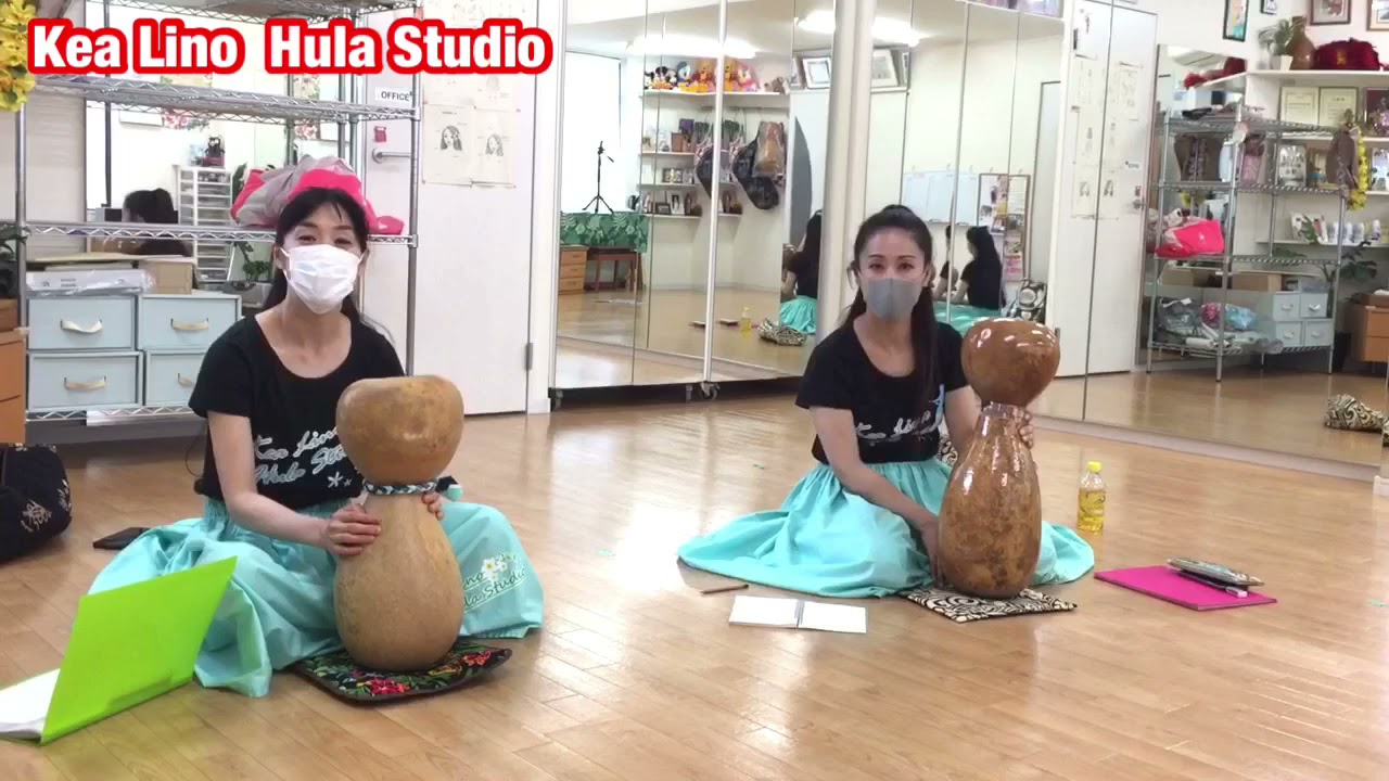 KEA LINO HULA STUDIO アシスタントTossy&Azusa初めてのイプヘケレッスン！