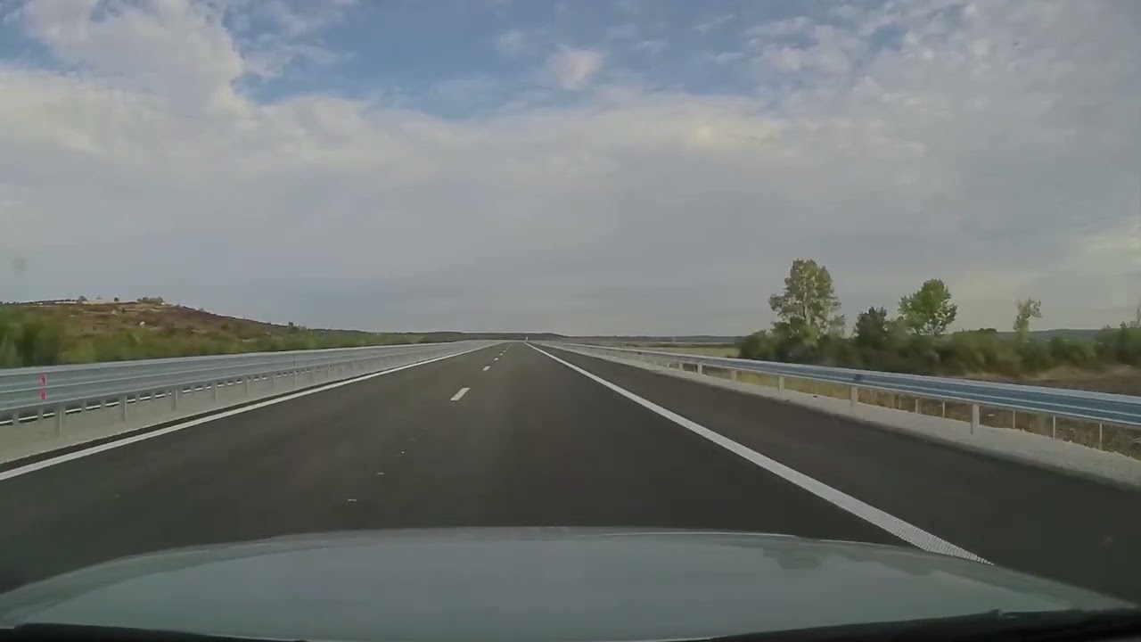 Новият участък от АМ Хемус до пътен възел Дерманци час след отварянето му