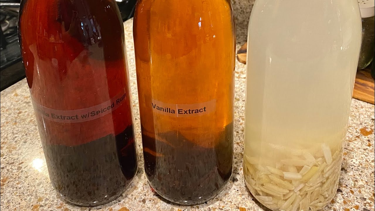 HOMEMADE EXTRACT | Almond & Vanilla Extract | EASY | Self-Sufficiency