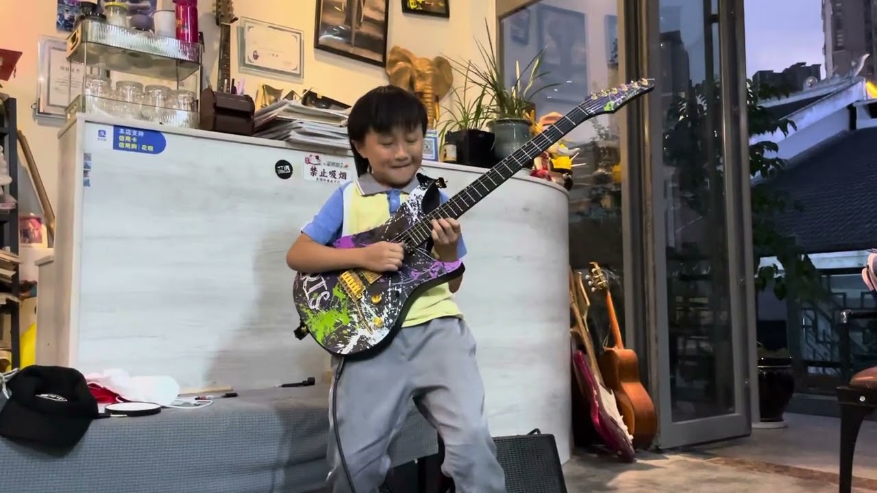 Tender Surrender comes from the guitar master, Steve Vai, cover by Maituo
