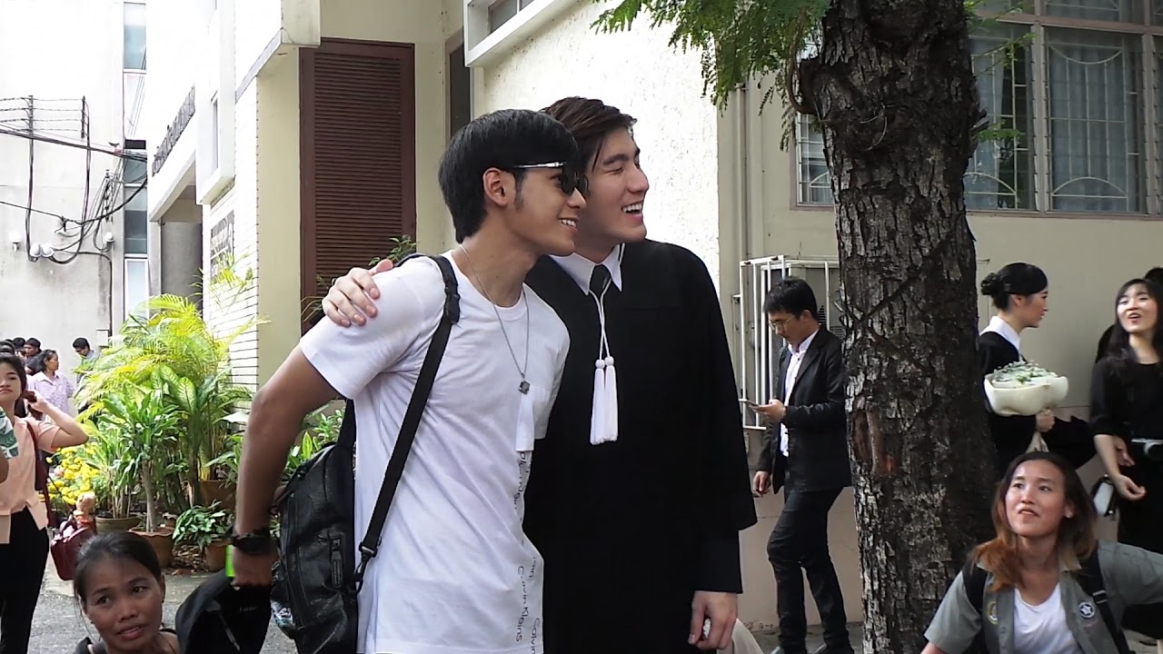 20112017[Singto Prachaya] พี่สิงคงตัวห๊อมหอมเนอะ